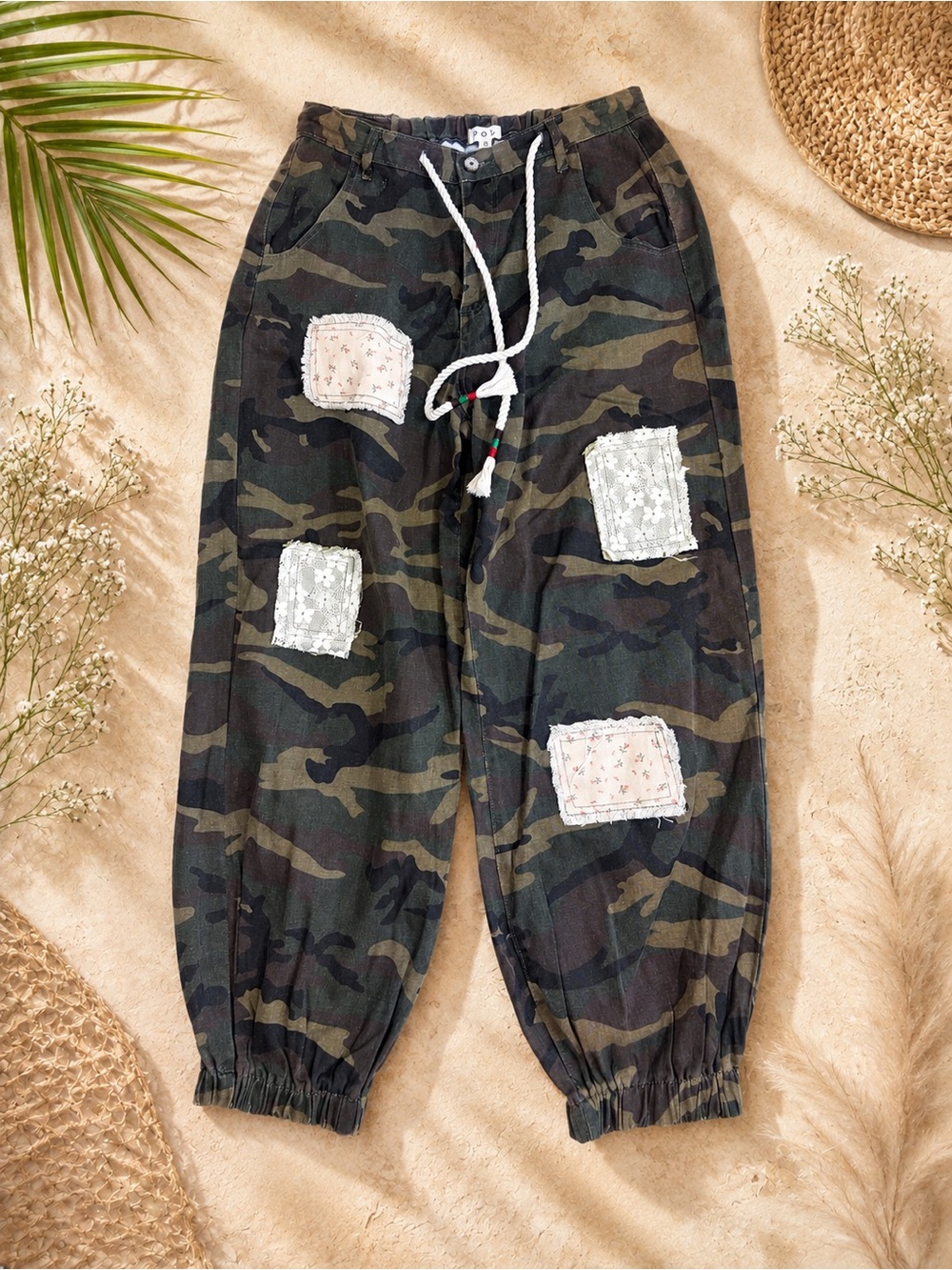 New • POL Clothing Vintage Wash Crochet Patch Camo Joggers • Size Small